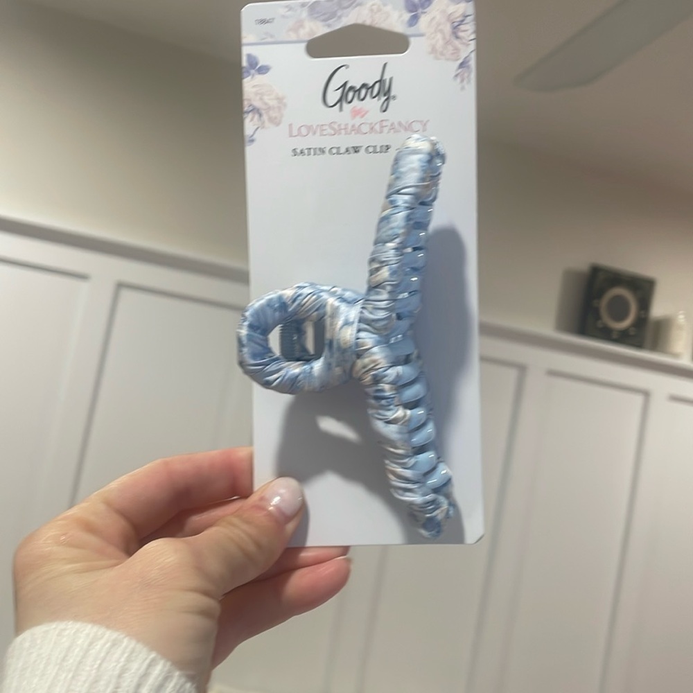 NWT - LoveShackFancy x Goody - Satin Claw Clip - Everblooming Rosettes - Blue